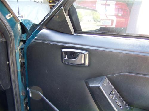 1979-93 Mustang Black Inner Door Handle Bezel Kit.