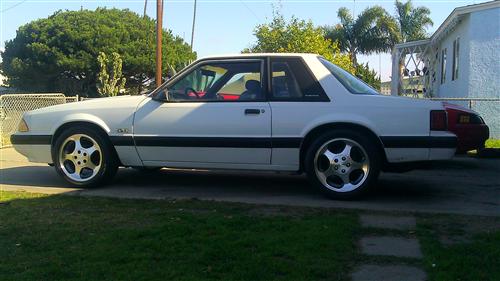 Mustang 5-Lug Conversion Kit with 28 Spline Rear Axles (87-93)