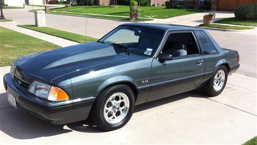 Mustang 5-Lug Conversion Kit with 28 Spline Rear Axles (87-93)